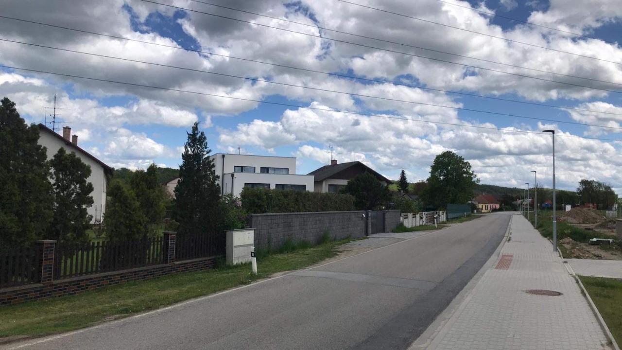 Apartman Gabriela Roudne Luaran gambar